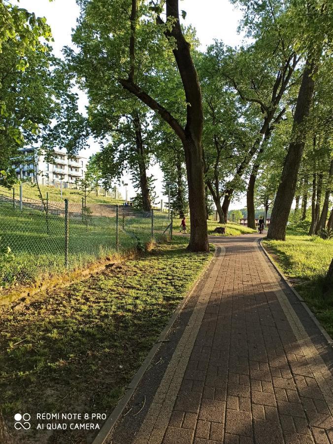 Ferienwohnung Pojezierze Waleckie Kusi Atrakcjami Wałcz Exterior foto