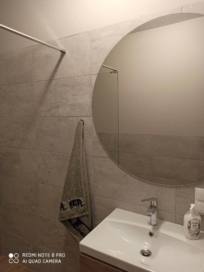 Ferienwohnung Pojezierze Waleckie Kusi Atrakcjami Wałcz Exterior foto